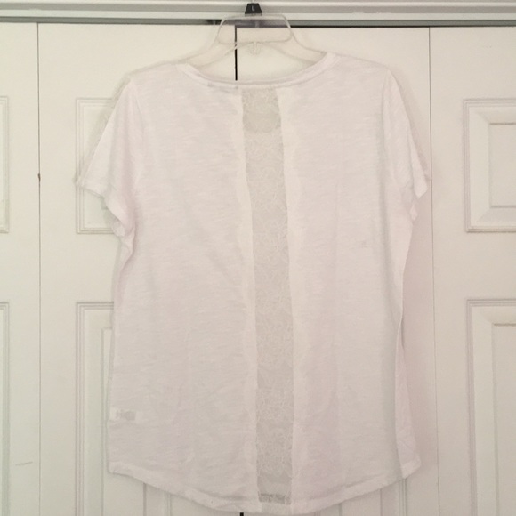 Calvin Klein tshirt with pretty lace detail - Picture 2 of 3